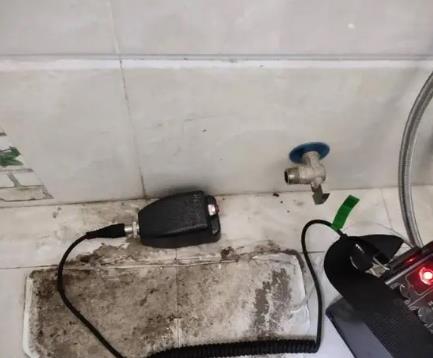 贵池屋顶漏水维修公司分享下卫生间漏水的危害及解决方法